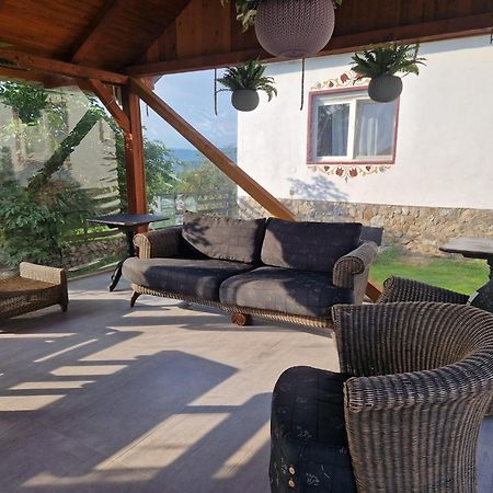 Pensiunea Turistica Retreat Belvedere Vadu Crisului Εξωτερικό φωτογραφία