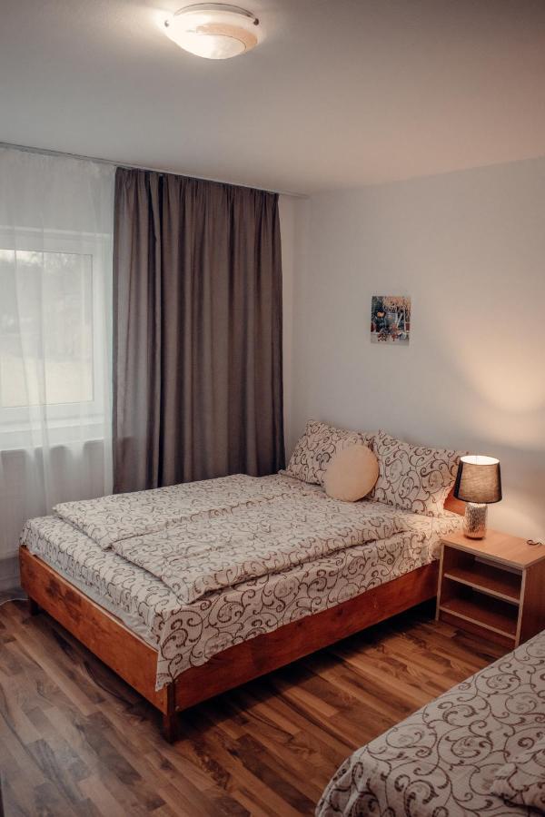 Pensiunea Turistica Retreat Belvedere Vadu Crisului Εξωτερικό φωτογραφία