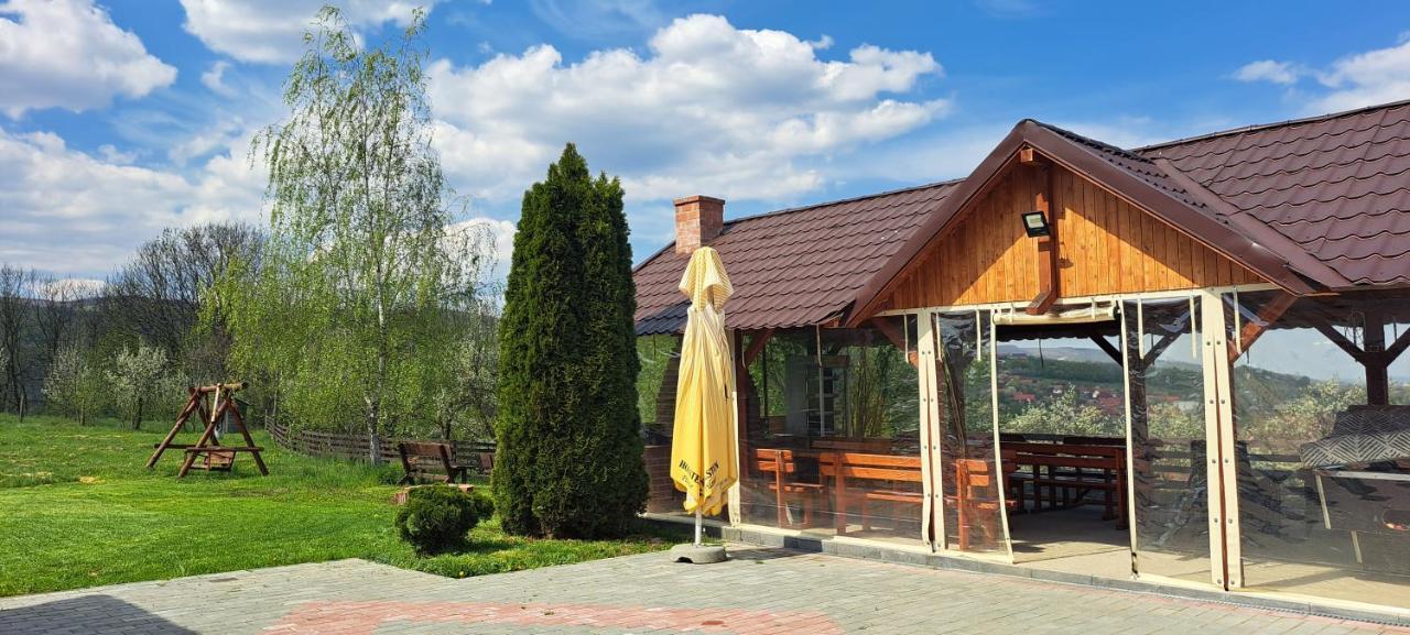 Pensiunea Turistica Retreat Belvedere Vadu Crisului Εξωτερικό φωτογραφία