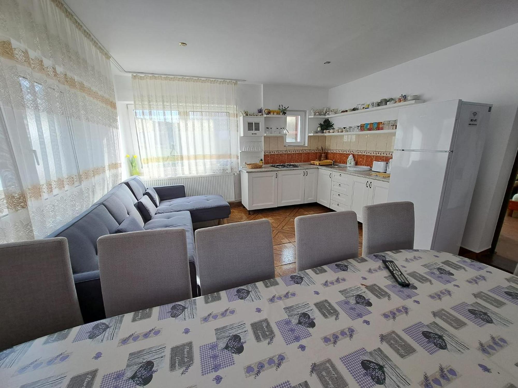Pensiunea Turistica Retreat Belvedere Vadu Crisului Εξωτερικό φωτογραφία